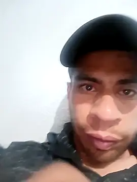 Snapshot of Cuessy chatting on March 14, 2:06 am Cuessy online show from March 14, 2:06 am