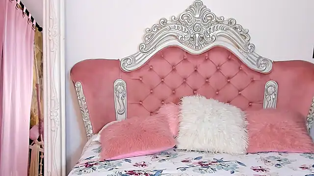 AngelineConnor online show from February 8, 4:14 am