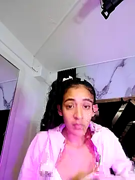amberr sweett69 online show from May 16, 7:05 am