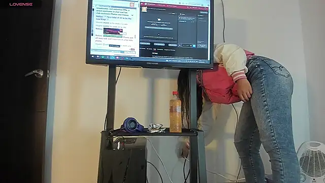 Vahiolet smith online show from October 14, 2:01 am