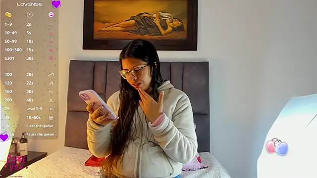 Vahiolet smith online show from February 18, 3:24 am