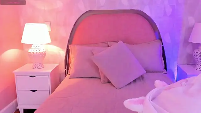 angeline teen online show from May 20, 12:11 pm