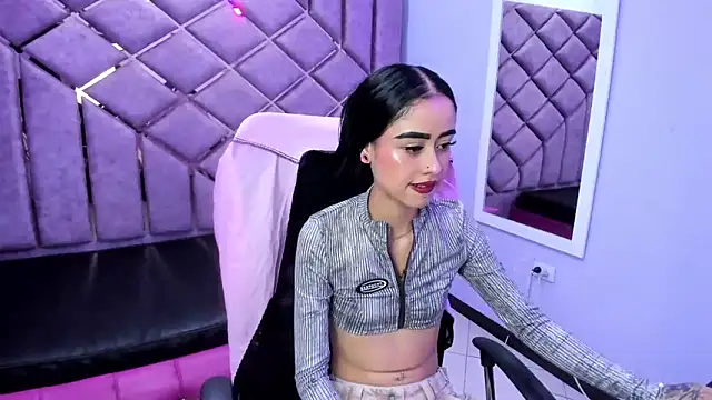 Snapshot of AnnySweett_ chatting on May 5, 2:58 pm AnnySweett online show from May 5, 2:58 pm
