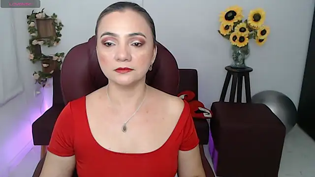 Snapshot of Ghada_milf chatting on April 21, 11:07 pm Ghada milf online show from April 21, 11:07 pm