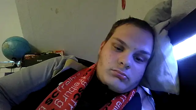 Nicolasjlhkjzl online show from May 13, 6:49 pm