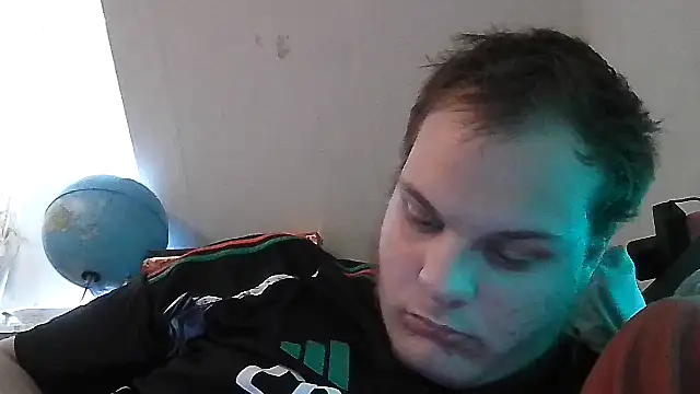 Snapshot of Nicolasjlhkjzl chatting on June 16, 4:31 pm Nicolasjlhkjzl online show from June 16, 4:31 pm