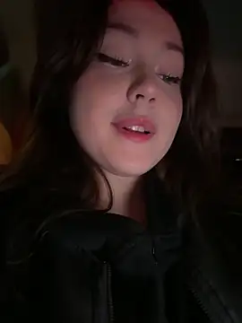 Peachy Dream online show from September 24, 6:11 pm