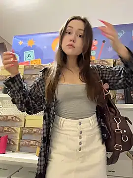 Peachy Dream online show from June 13, 4:27 pm