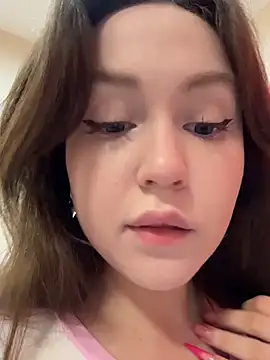 Peachy Dream online show from June 14, 4:42 pm