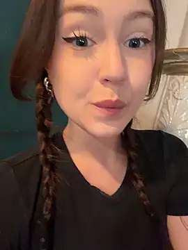 Peachy Dream online show from August 2, 4:16 pm