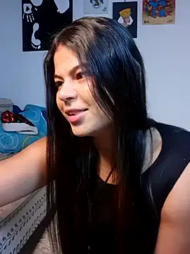 Cleo hills online show from December 27, 1:07 pm