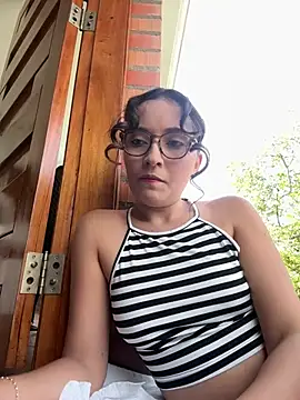 Snapshot of Penelope-Hot chatting on June 26, 8:35 pm Penelope-Hot online show from June 26, 8:35 pm