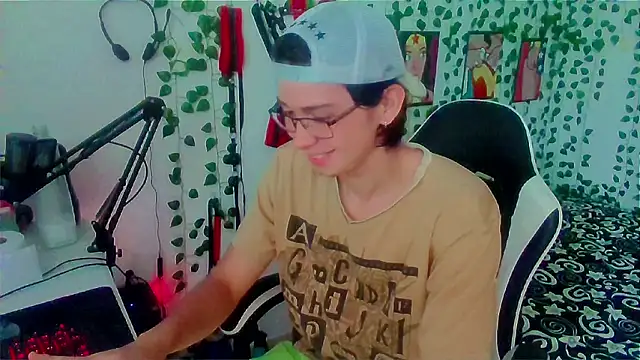 Andy gray online show from March 21, 2:53 pm