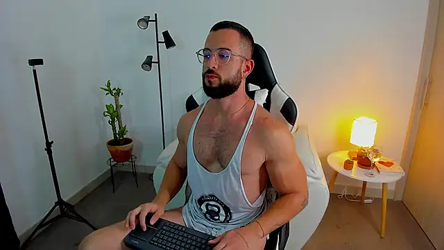 Snapshot of dafboy1 chatting on January 16, 1:48 pm dafboy1 online show from January 16, 1:48 pm