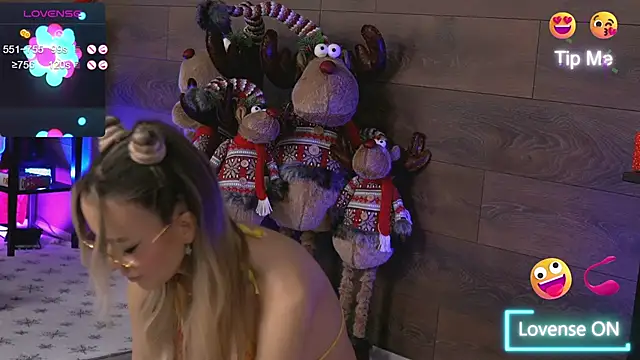 Snapshot of KylieJoyce chatting on December 31, 3:34 am KylieJoyce online show from December 31, 3:34 am