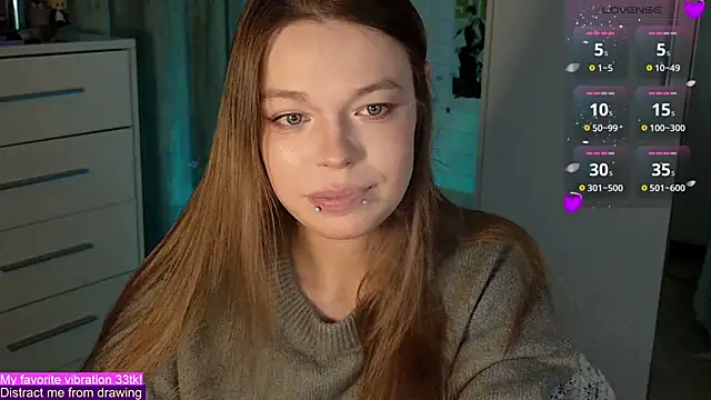 ValBae online show from September 30, 8:36 pm