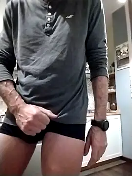 Snapshot of Frabox65 chatting on February 24, 5:49 am Frabox65 online show from February 24, 5:49 am