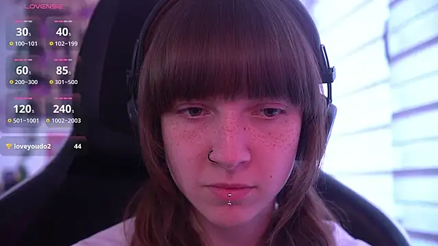 juliapie online show from May 2, 10:53 am