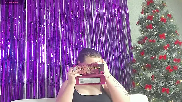 Seductive She Wolf online show from January 8, 4:11 pm