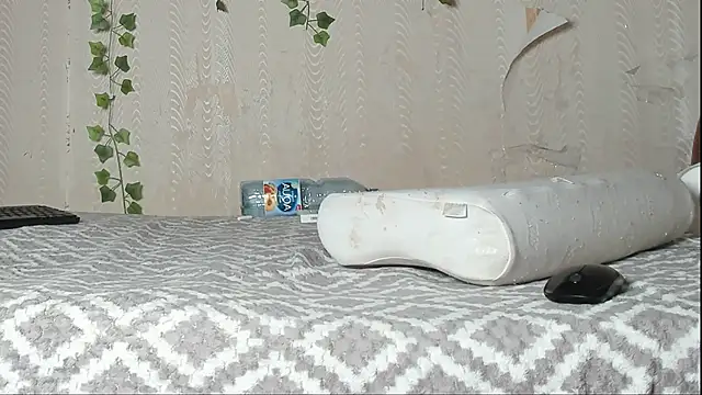 Seductive She Wolf online show from November 19, 5:35 pm