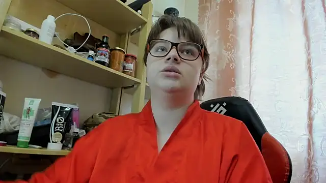 Seductive She Wolf online show from May 16, 7:27 am