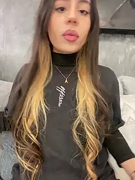 AbyThompson online show from January 11, 9:25 pm