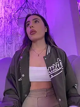 AbyThompson online show from November 17, 2:23 pm