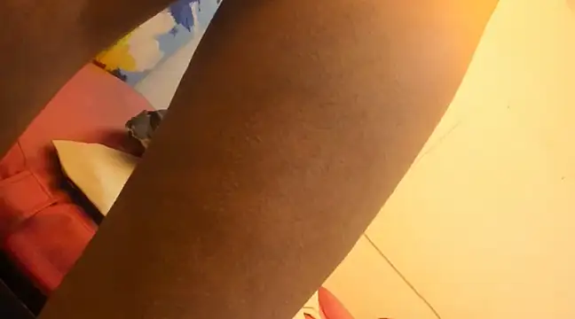 Snapshot of janestones chatting on January 10, 8:29 am janestones online show from January 10, 8:29 am