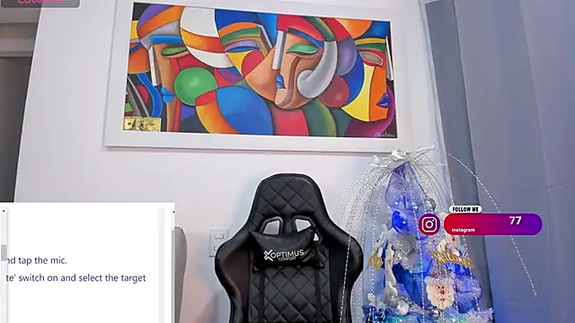 Snapshot of Godess_Scarlett77 chatting on December 6, 1:29 am Godess Scarlett77 online show from December 6, 1:29 am