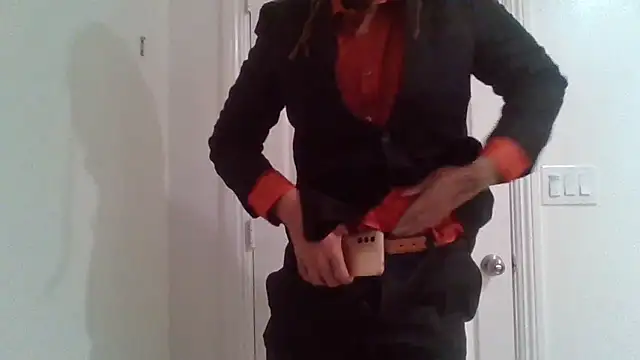 Snapshot of OyabunMiko chatting on February 20, 2:41 am OyabunMiko online show from February 20, 2:41 am