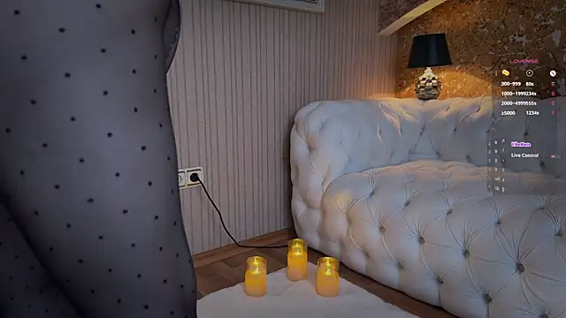 Snapshot of somejgirl chatting on November 16, 11:16 am somejgirl online show from November 16, 11:16 am