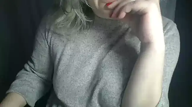 Snapshot of 1BECHA1 chatting on March 3, 5:31 am 1BECHA1 online show from March 3, 5:31 am