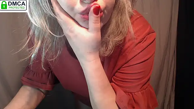 Snapshot of 1BECHA1 chatting on March 8, 4:12 am 1BECHA1 online show from March 8, 4:12 am