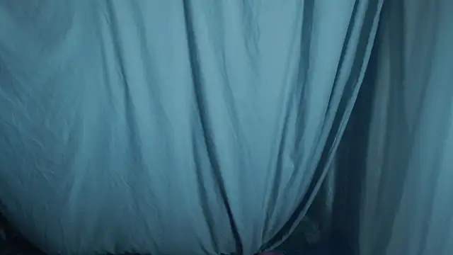 Snapshot of 1BECHA1 chatting on October 2, 4:19 am 1BECHA1 online show from October 2, 4:19 am