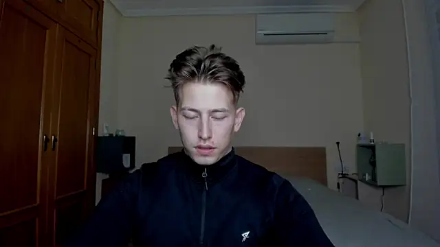 Snapshot of Findom_alpha chatting on March 12, 7:49 pm Findom alpha online show from March 12, 7:49 pm