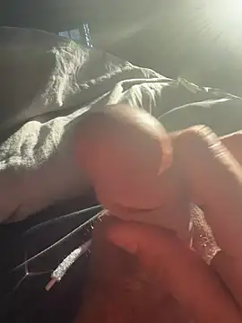 Snapshot of 21x6XL chatting on March 13, 7:15 am 21x6XL online show from March 13, 7:15 am