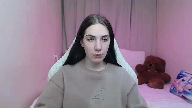 Snapshot of NikaStark_ chatting on February 25, 7:45 pm NikaStark online show from February 25, 7:45 pm