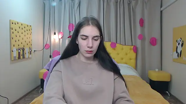 Snapshot of NikaStark_ chatting on April 10, 6:45 pm NikaStark online show from April 10, 6:45 pm