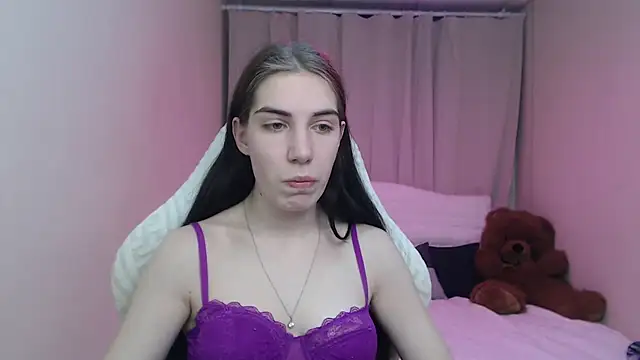Snapshot of NikaStark_ chatting on April 23, 6:43 pm NikaStark online show from April 23, 6:43 pm