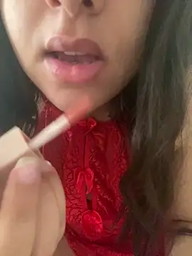 yassminsexy22 online show from September 27, 8:19 am