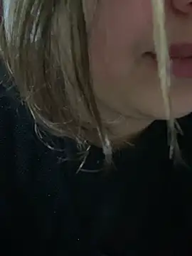 yassminsexy22 online show from March 14, 12:28 am