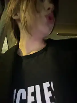 pantyless online show from October 23, 11:03 pm