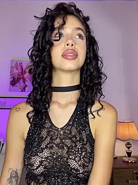 MarianaSnake online show from November 15, 12:30 am