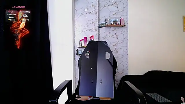 akinoro  online show from March 20, 7:08 pm