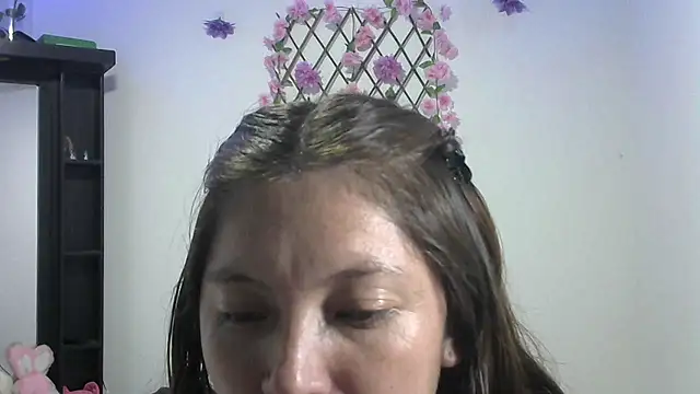 Sian  1 online show from July 29, 1:48 am