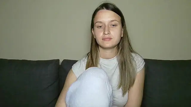 Snapshot of Submissive_love chatting on March 12, 11:22 pm Submissive love online show from March 12, 11:22 pm