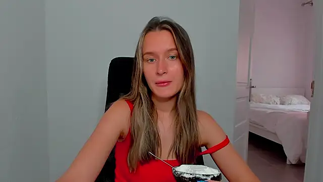 Snapshot of Submissive_love chatting on October 2, 3:52 pm Submissive love online show from October 2, 3:52 pm