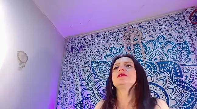 catalinamommyx online show from January 24, 1:03 am