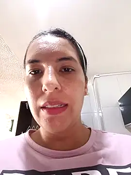 Bonny Klote online show from January 6, 2:10 pm