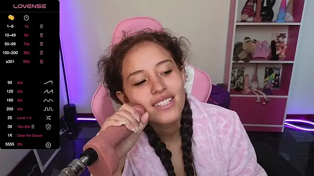 redbarbiedollx online show from March 9, 3:05 pm